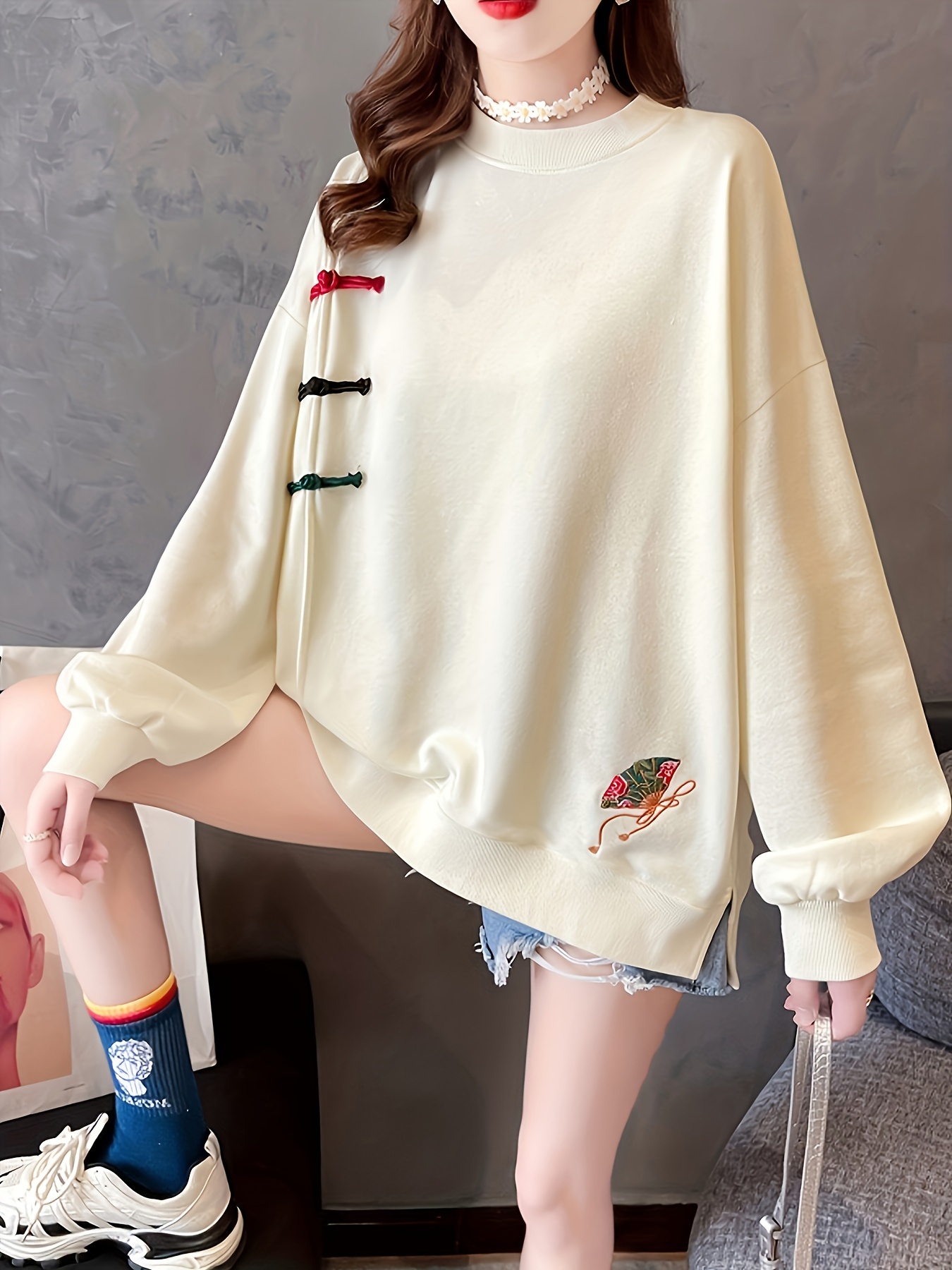 frog button folding fan sweatshirt casual long sleeve crew neck sweatshirt for fall winter womens clothing details 8