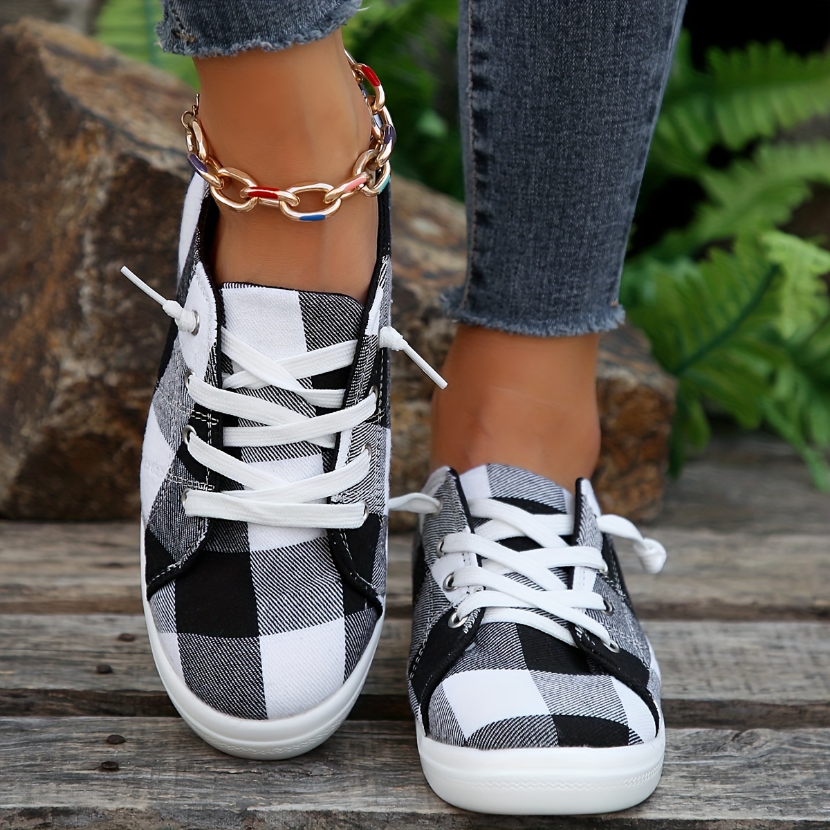 womens plaid canvas shoes lightweight low top flat sneakers casual slip on shoes details 2