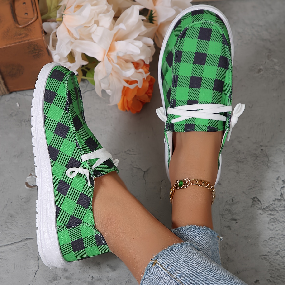 womens plaid pattern loafers slip on lightweight flat canvas shoes low top versatile shoes details 4